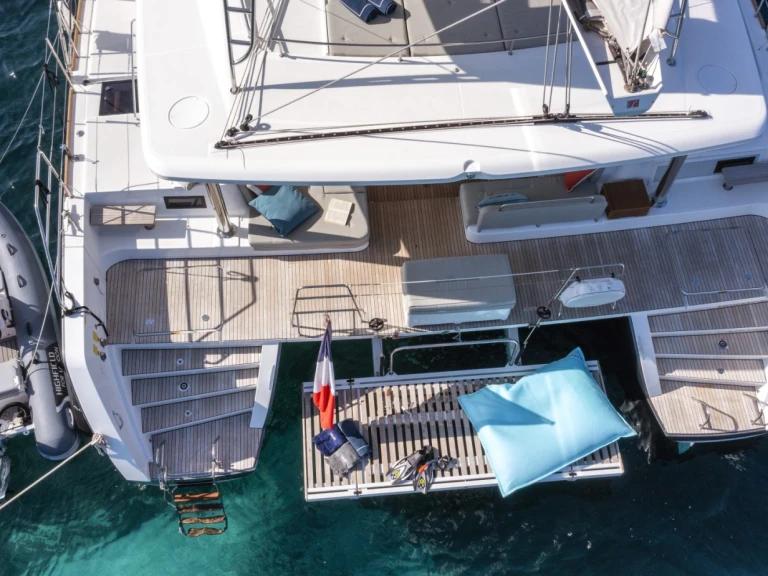 Catamaran to hire Olbia Port at the best price