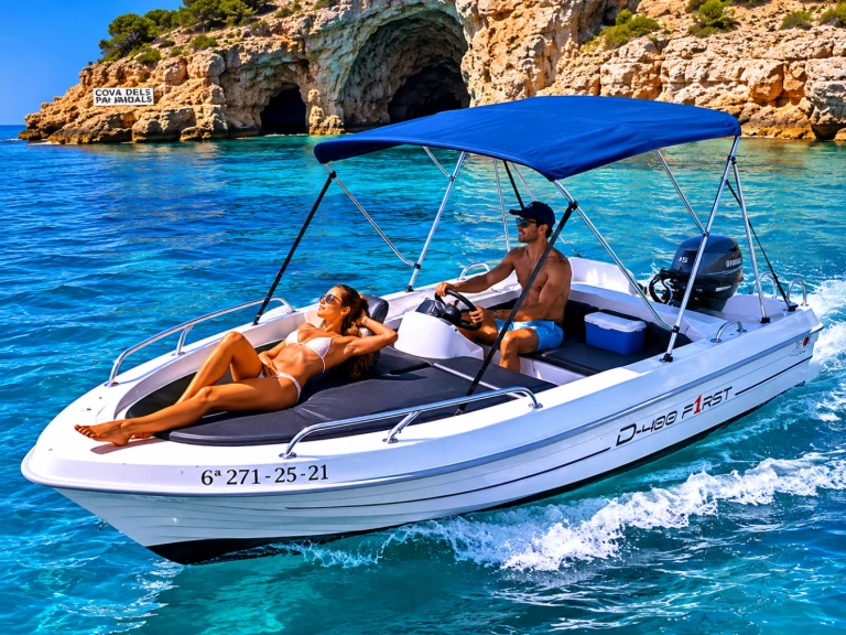 Motorboat hire in Ciutadella de Menorca - Dipol D-400 F1RST