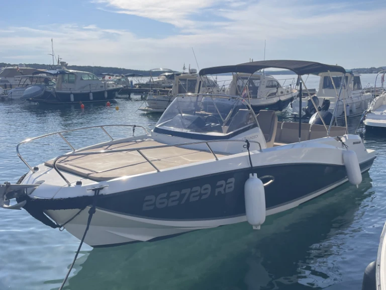 Quicksilver Activ 675 Sundeck charter bareboat or skippered in  Rab