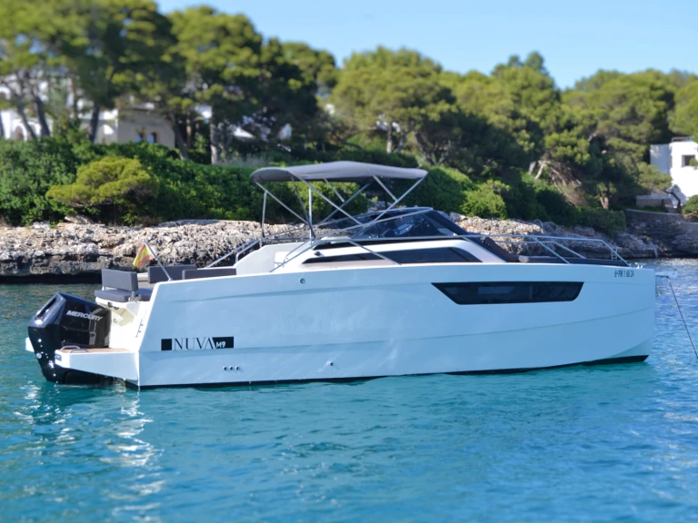 Hire a Nuva M9 CABIN Cala d'Or