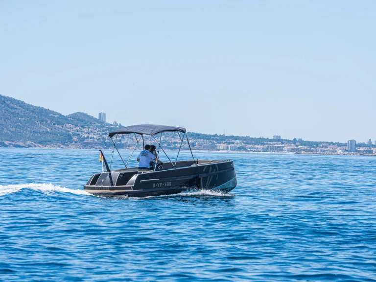 Hire a VanVossen Tenders TENDER SPORT 777 Spain