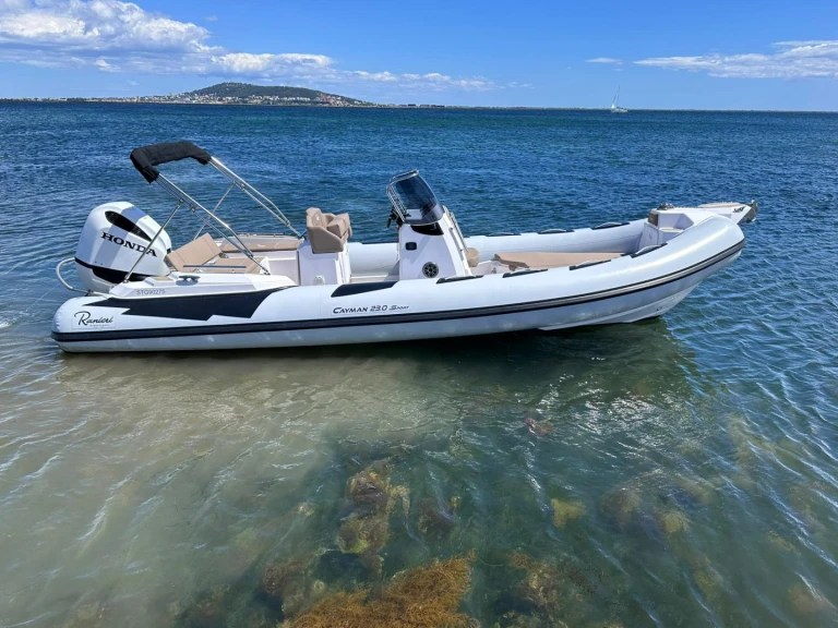 Yacht hire Sète cheap Cayman 23 Sport