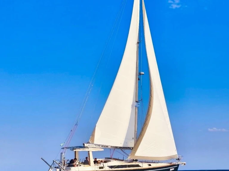 Hire a Ocean Yachts Ocean Star 51.2 Néa Michanióna