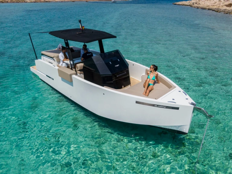 Hire a De Antonio 28 Palma de Mallorca