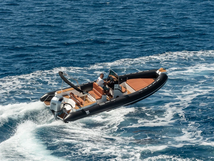 Yacht charter Trogir - Tiger 740 Pro Line on SamBoat