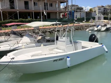 Yacht charter Le Gosier - Forboat 23' on SamBoat