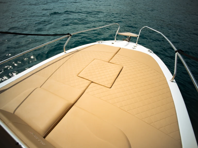Charter a Allegra Boats 21 Sun in Giardini-Naxos on Samboat