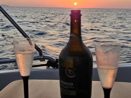 Charter a tancredi Blumax26 in Trapani on Samboat