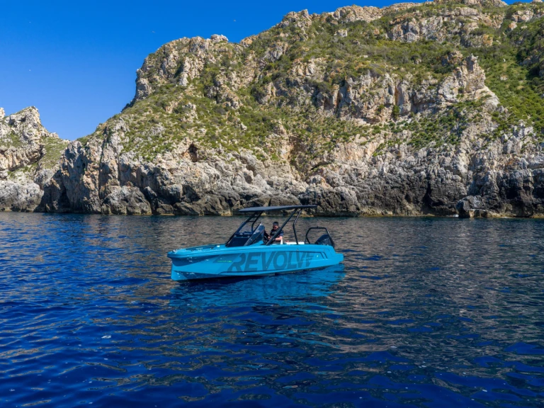 Hire a Axopar 22 Spyder Puerto Portals