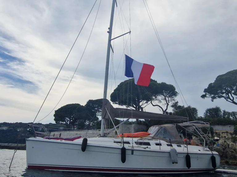Hire Sailboat Hunter with a boat licence