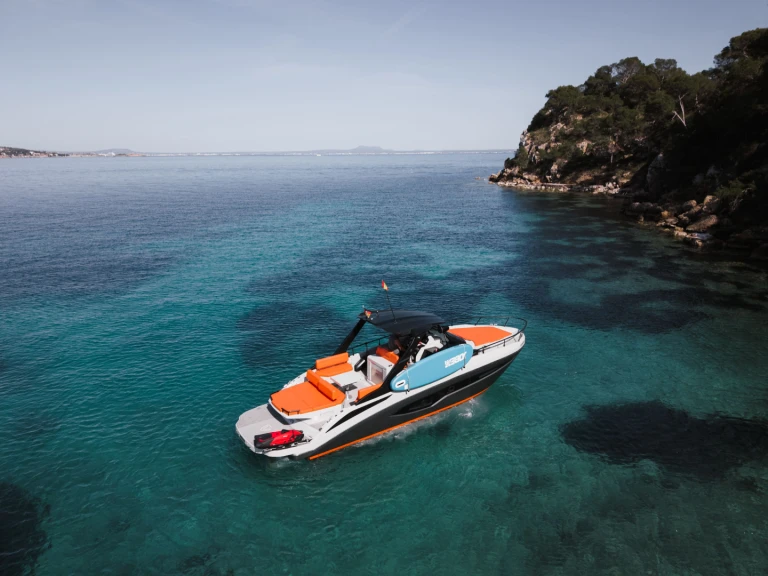 Motorboat to hire Palma de Mallorca at the best price