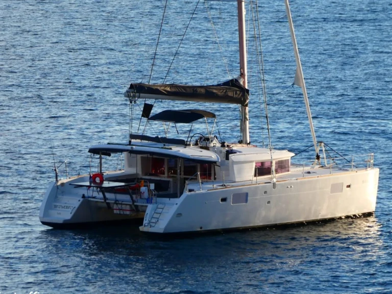 Catamaran to hire Saint-Malo at the best price
