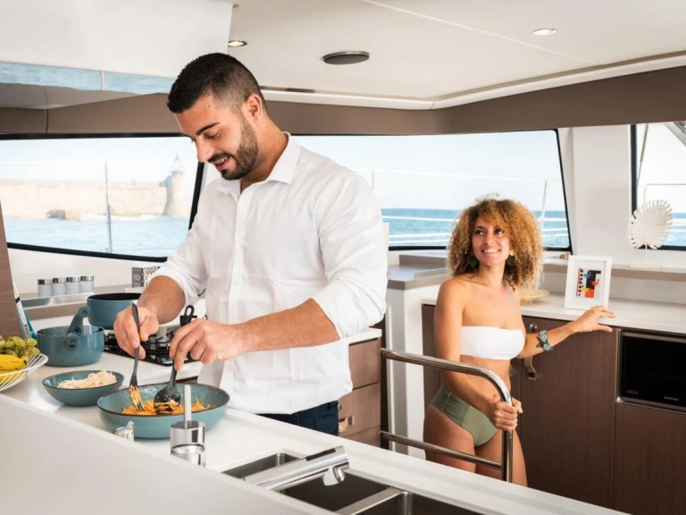 Catamaran to hire Le Marin at the best price