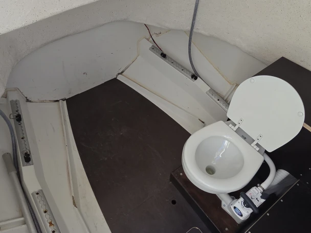 Yacht charter Marina (City) - Jeanneau Cap Camarat 7.5 CC Serie 2 on SamBoat