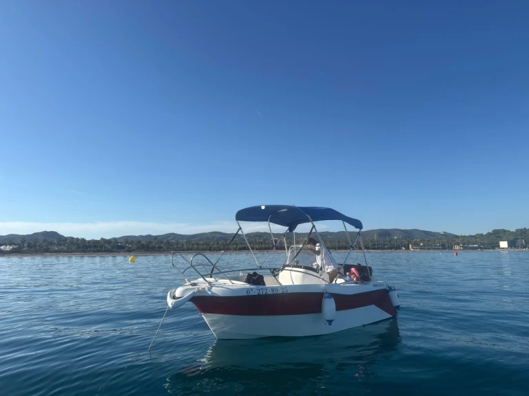 Hire Motorboat with or without skipper Mareti Roda de Barà