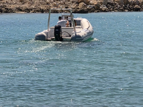 Hire a Italboats Predator 540 Torre Vado
