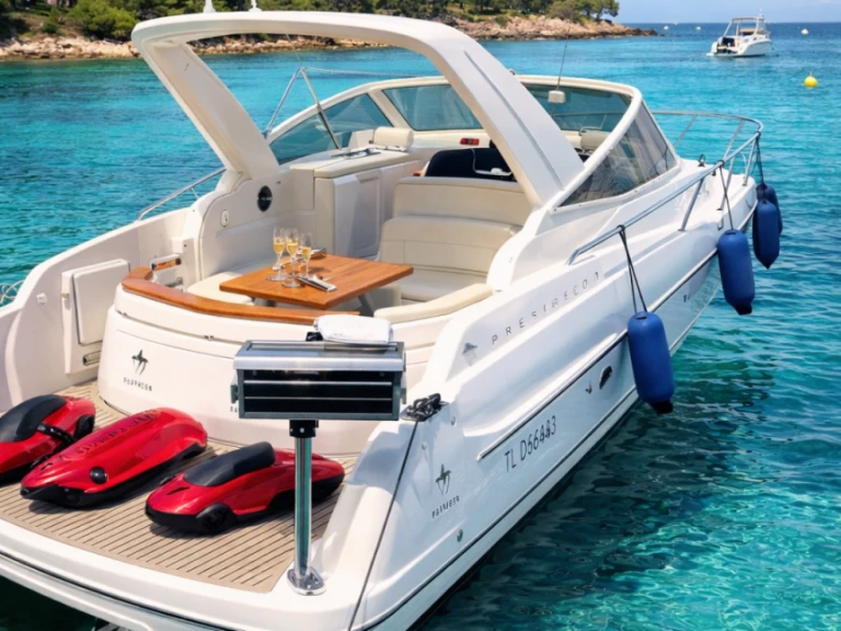 Charter a Jeanneau Prestige 30 S in Cannes on Samboat