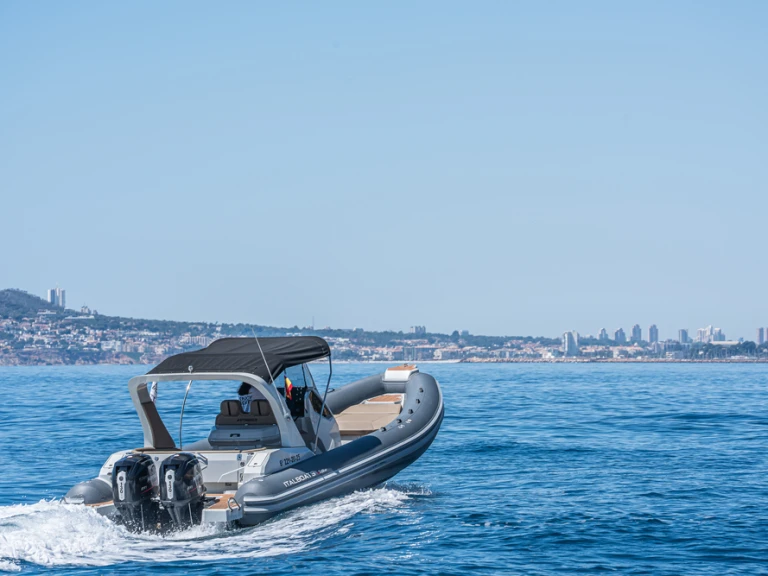 Hire a Italboats Stingher 28GT Altea