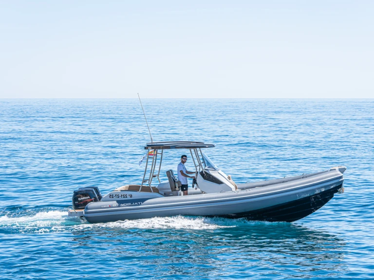 RIB hire in Altea - Italboats Stingher 28GT Lux
