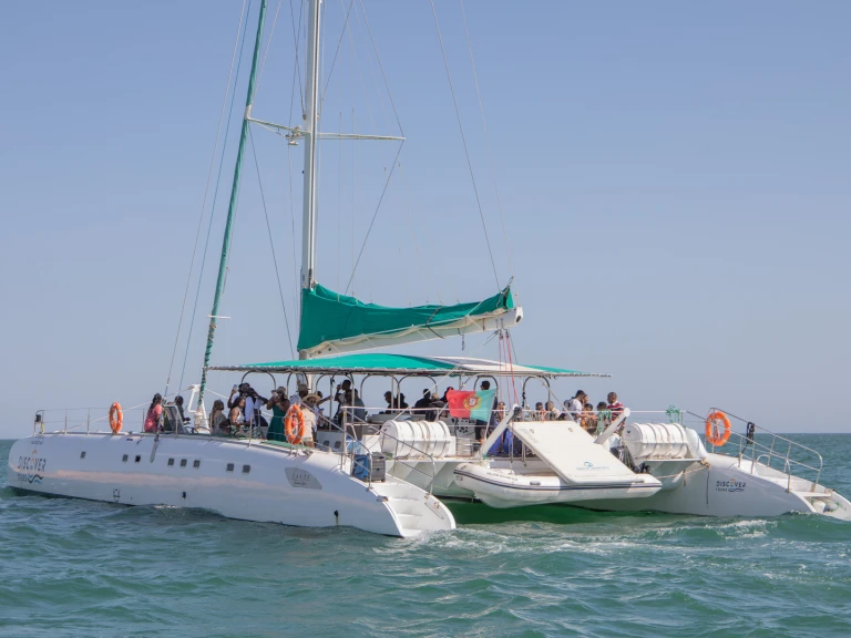 Yacht charter Portimão - Fountaine Pajot Taiti 75 on SamBoat