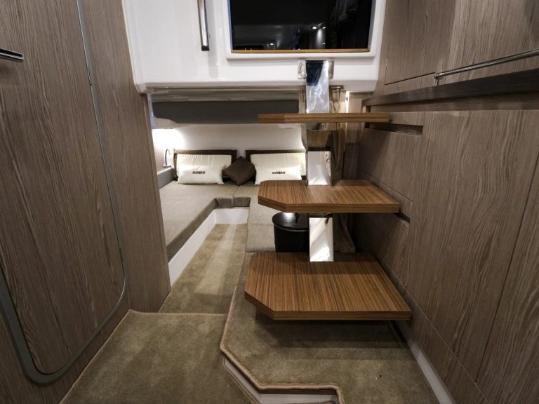 Yacht charter Cannes - Salpa AVANTGARDE 1.1 on SamBoat