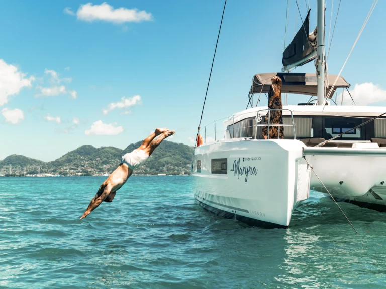 Hire Catamaran with or without skipper Lagoon Mahé