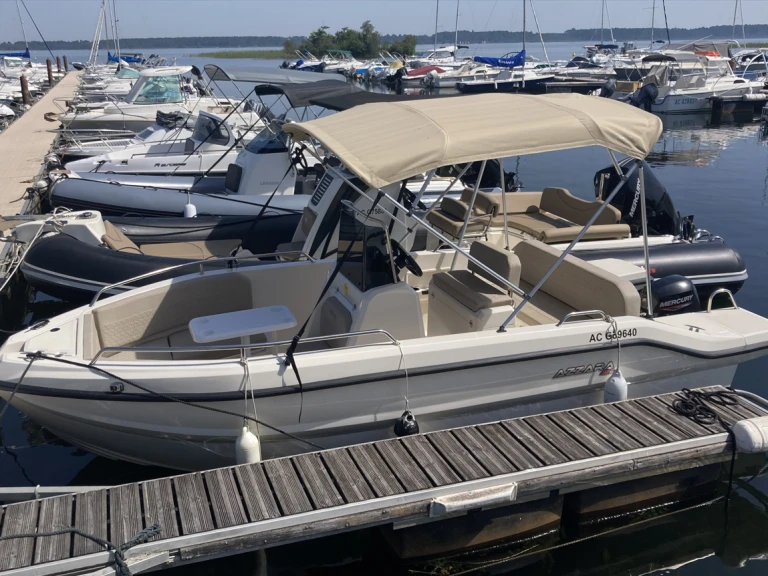 Yacht hire Sanguinet cheap 505
