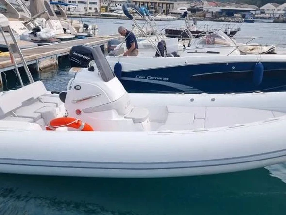 RIB hire in Torre del Greco - 2bar 62