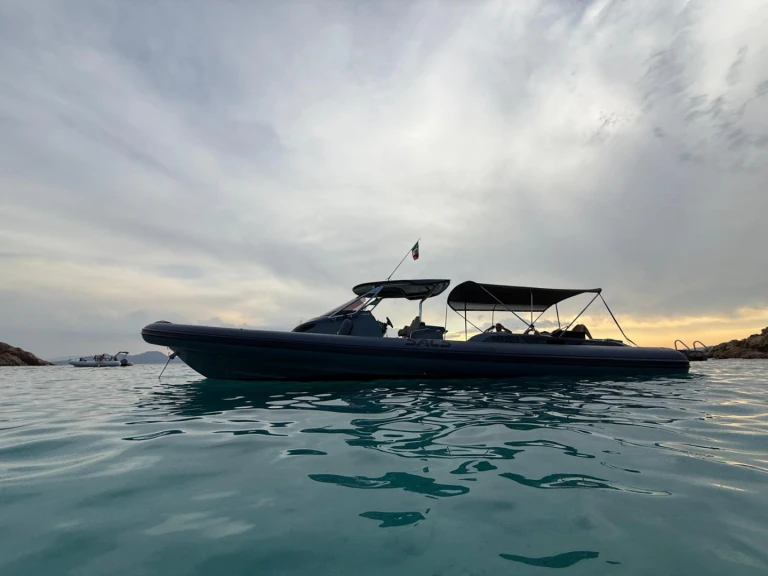 Yacht hire Porto Rotondo cheap Strider 13