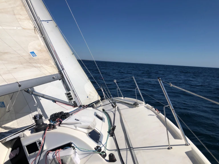 Yacht charter Loctudy - Pogo Structures Pogo 8.50 on SamBoat