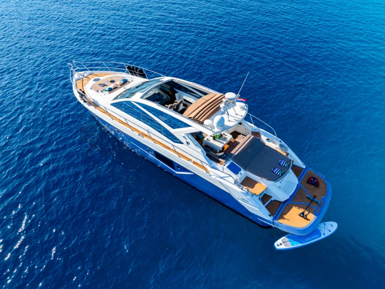 Cranchi Cranchi 56 ST charter bareboat or skippered in  Split