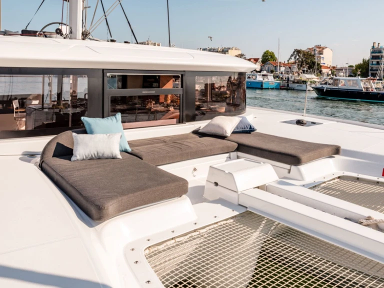 Hire a Lagoon Lagoon 46 Sant Antoni de Portmany