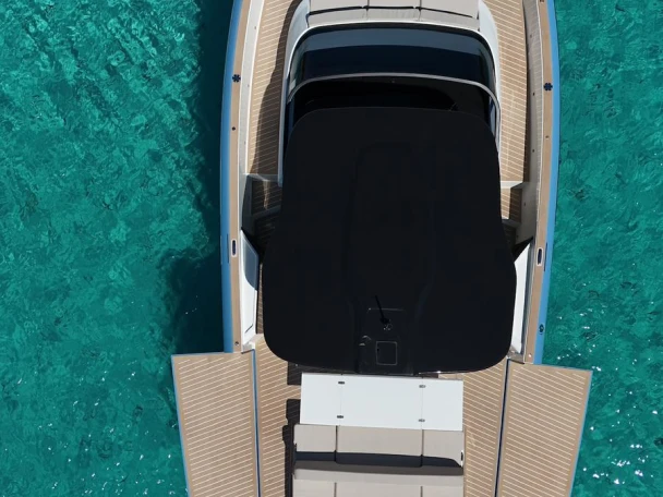 Hire Motorboat with or without skipper BELLINI Poltu Quatu