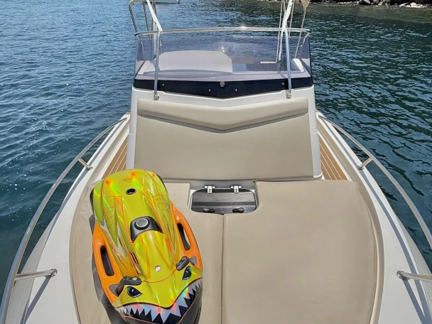 Charter a Capelli Tempest 770 WA in Cannes on Samboat