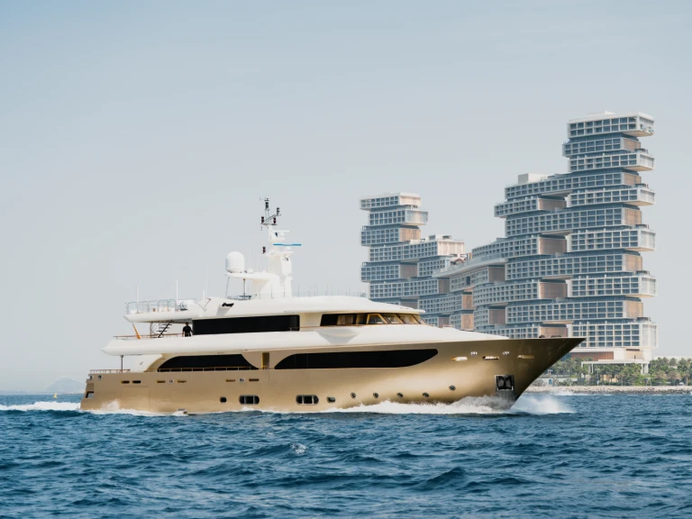 Yacht charter Dubai Marina -  Luxury Motor Yacht B on SamBoat