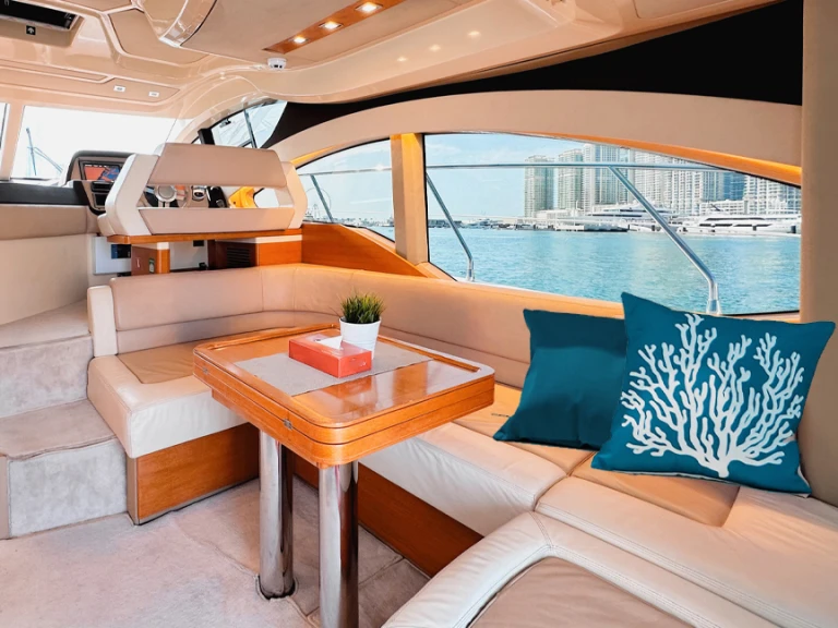 Yacht hire Dubai Marina cheap Azimut 50 X33