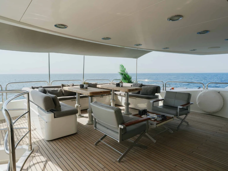  Sunseeker 40 Luxury MY charter bareboat or skippered in  Dubai Marina