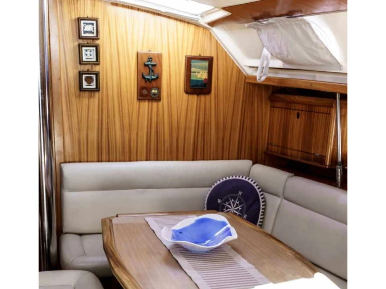 Hire Sailboat Dufour with a boat licence