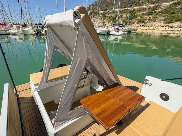Motorboat to hire Sitges at the best price