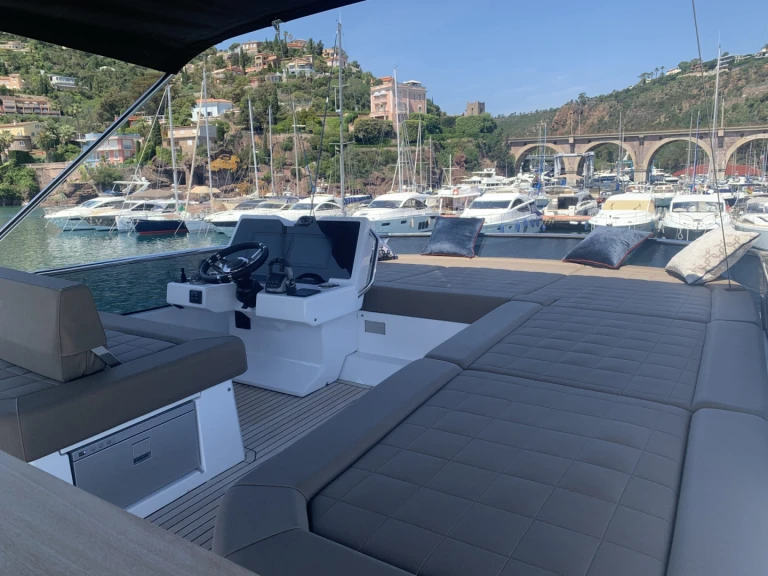 Hire Luxury Yacht with or without skipper Pardo Yachts Port Grimaud