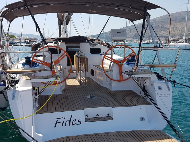 Charter a Elan Impression 40 in Pula on Samboat