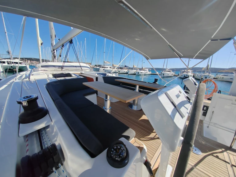Sailboat hire in Seget Donji - Hanse Hanse 508