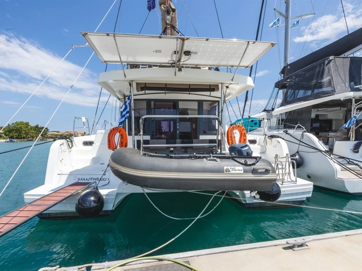 Yacht hire Lygia cheap Bali Catspace Voile