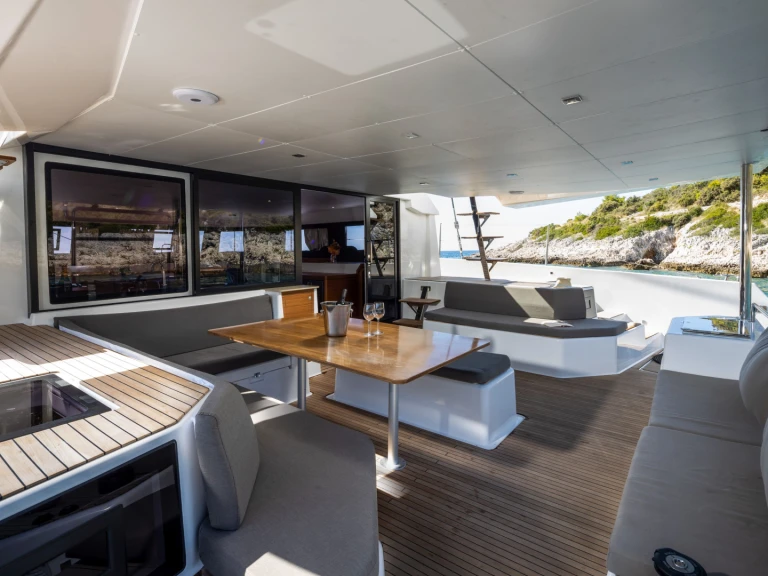 Yacht hire Primošten cheap Dufour Catamarans 48 Sail