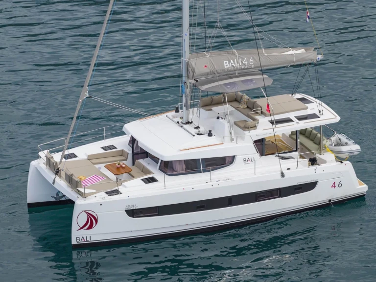 Charter a Bali Bali 4.6 in Kaštela on Samboat
