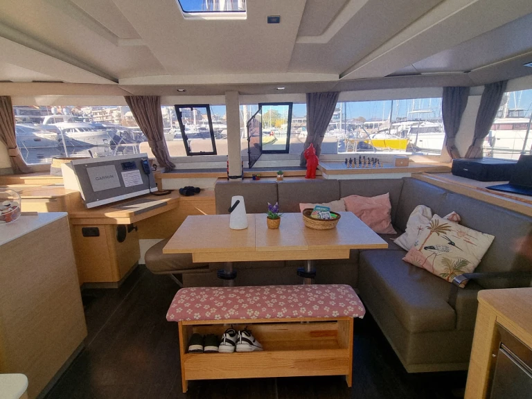 Charter a Fountaine Pajot Astrea 42 in Marseille on Samboat