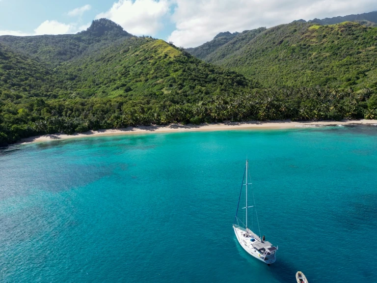 Bénéteau Oceanis 430 charter bareboat or skippered in  Taiohae