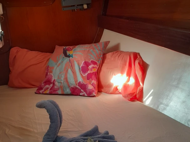 Yacht charter Taiohae - Bénéteau Oceanis 430 on SamBoat