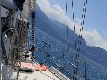 Yacht hire Porto di Torre del Greco cheap orca 43