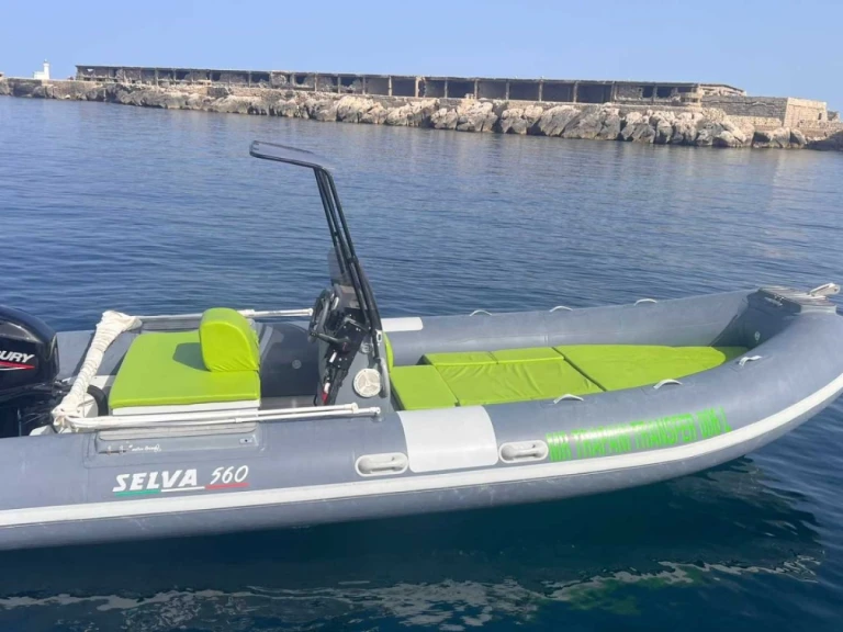 Hire a Selva Open Line D 5.6 Trapani
